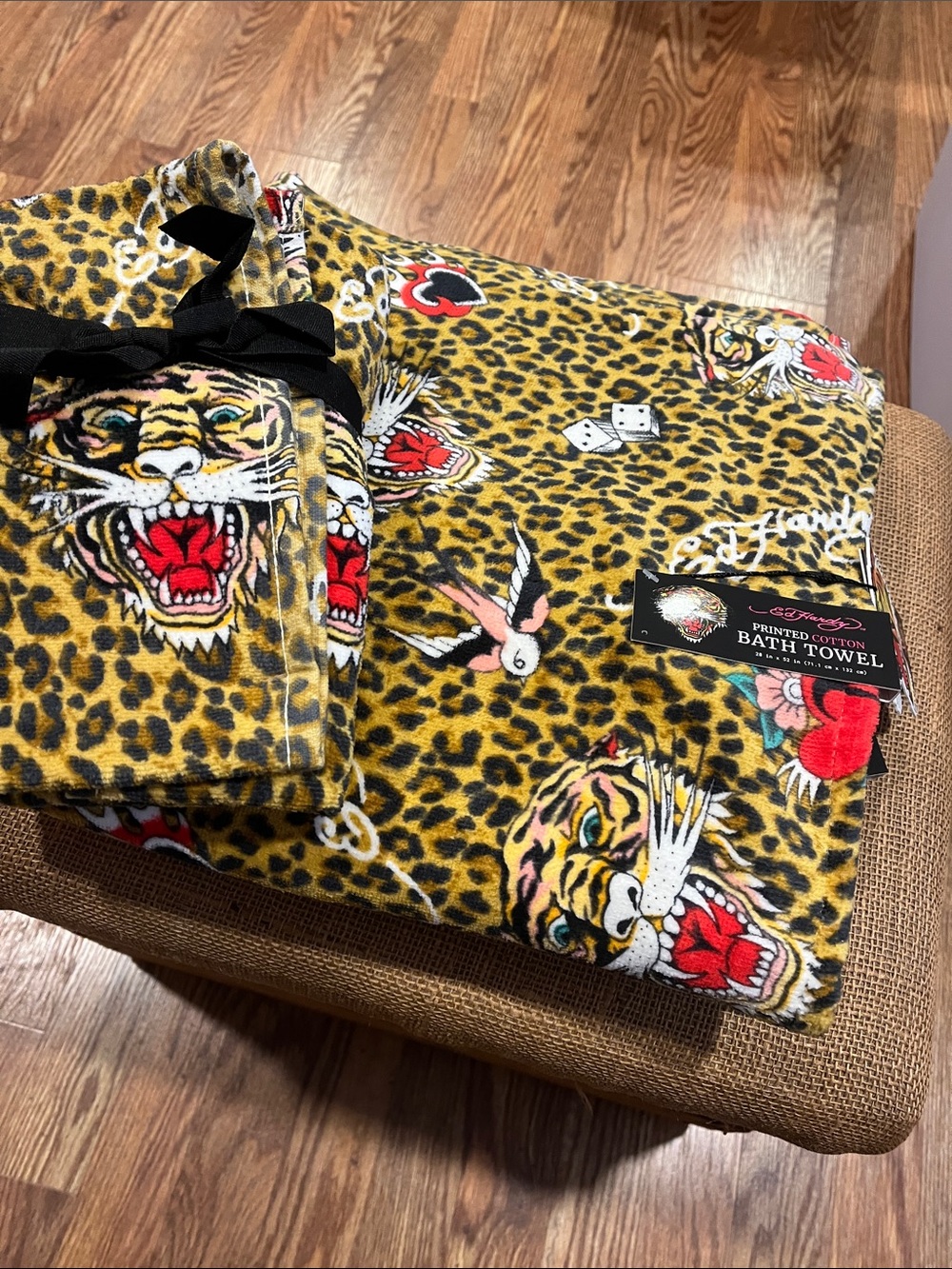 Ed Hardy Bath towel set